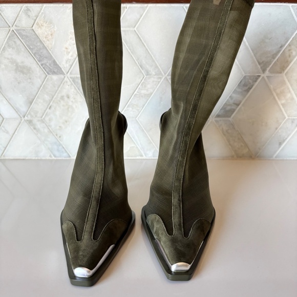 Cult Gaia Size 36/6 Pyramid Heel Boot Pump Green Daija Oliva Zipper New - Picture 2 of 11